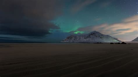 2560x1440 Aurora Borealis Mountains Sand Landscape 4k 1440p Resolution
