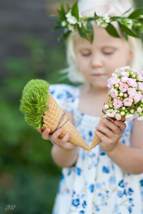Flower Girl Ideas Ice Cream Cone Bouquets Tara Whittaker Photography
