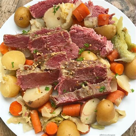 Slow cooker beef casserole is a real winter warmer of a dish. Slow Cooker Corned Beef and Cabbage (Paleo/Whole30) - Fit Slow Cooker Queen