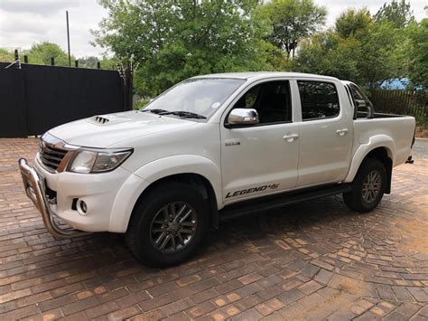 Used Toyota Hilux Legend 45 4x4 2015 On Auction Pv1028774