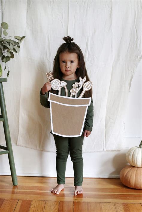 3 Last Minute Cardboard Kids Costumes
