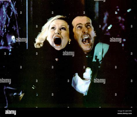 Cathy Moriarty Eric Idle Film Casper USA 1995 Characters Carrigan