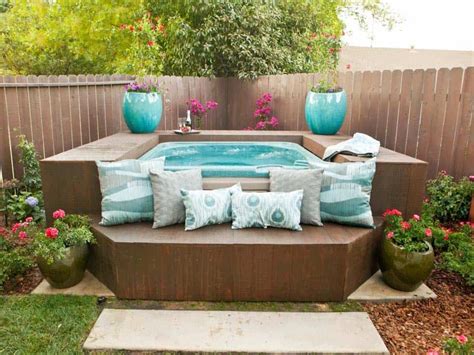 20 Small Backyard Hot Tub Ideas