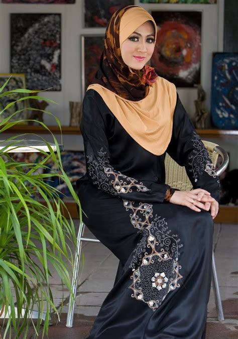 صور حصري تقدم موضوعات ترفيهية متنوعة صور حب رومانسية كلام فى الحب صور مضحكة وأجمل أطفال وأسماء بنات وصبيان وصور حزينه جميلة. صور بنات لباسات عبيايات خلجيه : هاذي نصيحتي وربي يحفظ بنات ...