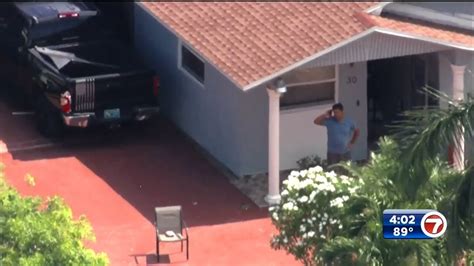 Hialeah Police Standoff With Armed Man Barricaded Inside Home Youtube