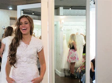 19 Kids And Counting Recap Jessa Duggar Says Yes To The Dress