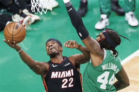 Miami Heat Smother Boston Celtics 103 84 Advance To Nba Finals