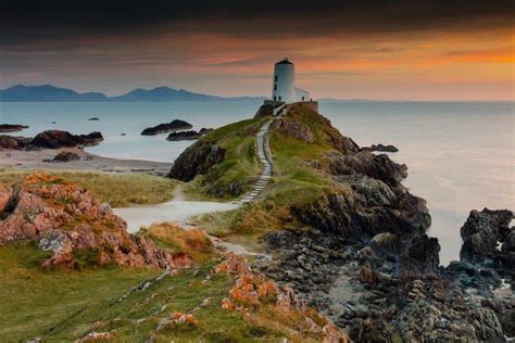 Tŵr Mawr Lighthouse On Ynys Llanddwyn On Anglesey Wales Lighthouse