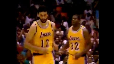 Team and players stats from the nba finals series played between the los angeles lakers and the chicago bulls in the 1991 playoffs. 2nd Quarter Michael Jordan Bulls vs Magic Johnson LA ...