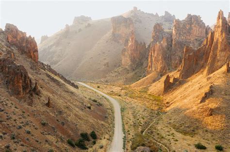 The Perfect Eastern Oregon Road Trip Itinerary 30 Stops And 3 Maps