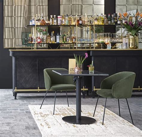 Elle présente un mariage réussi entre le bois massif et le métal. Pied de table rabattable en métal noir H73 Iron Business | Maisons du Monde