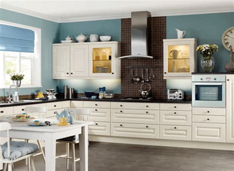 Check out these ideas to find the best option. Light Kitchen Paint Colors with Oak Cabinets Strengthening ...