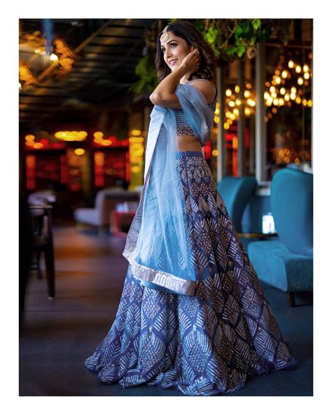 Neeti mohan and nihaar pandya's wedding song is a true depiction of their love and this wedding film by signature filmz is full of fun, love and emotions. All you need to know about Neeti Mohan's stunning ...