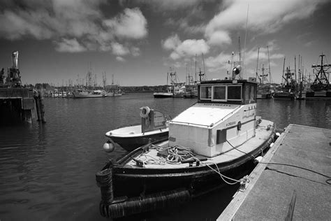 Workboats Photograph By Hw Kateley Fine Art America