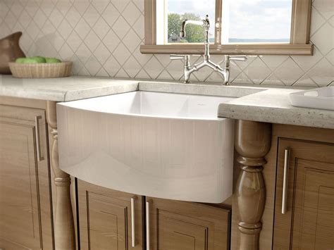 It is manufactured from an extremely durable quartz composite material that will. Elegant white kitchen sink with beautiful curve by Julien / Fireclay Collection | Farmhouse sink ...