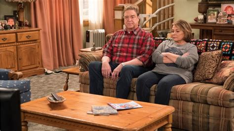 ‘roseanne Cancelled Abc Axes Comedy After Comedians Tweet National