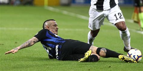 Serie a, serie b, serie c, champions league, europa league ma anche campionati esteri come la liga, la premier. Serie A: le partite della 34ª giornata e dove vederle - Il ...