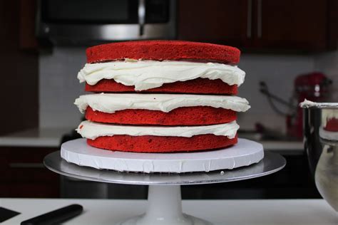 This Is The Ultimate Birthday Cake It S Made With Red Velvet Cake