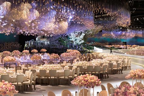 Lucid Dream Wedding Reception Tables Layout Extravagant Wedding