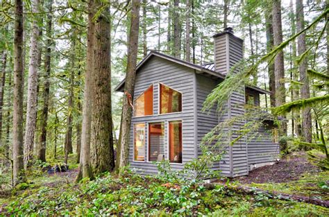 The packers cabin was built around 1930 and then renovated in 1990 by volunteers and forest service staff from the nearby town of brookings, oregon. Real Estate Information Archive - Liz Warren Mt. Hood Real ...