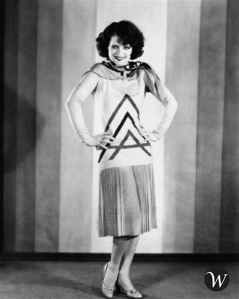 Clara Bow Fashion Old Hollywood Glamour 1920s Fashion Vintage Style In