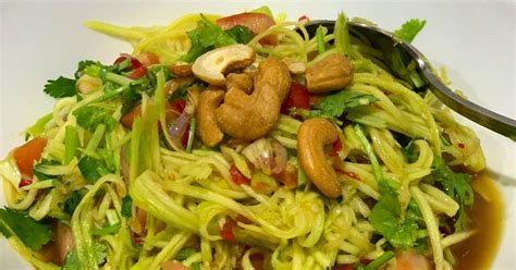 Spicy Thai Mango Salad Recipe By Purpleacied Cookpad