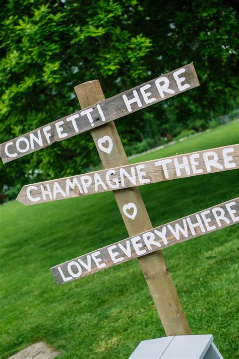 Посмотрите 140 фото и видео the oak barn (@theoakbarn_devon). Wedding at The Oak Barn, Devon