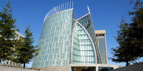 Cathedral Of Christ The Light Enclos