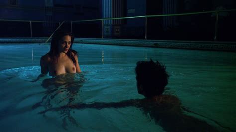 Emmy Rossum Nude Shameless S01e07 2011