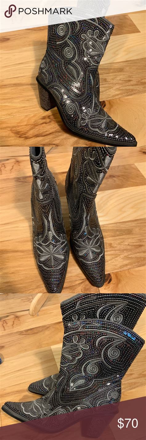 Helens Heart Embellished Cowboy Boots Size 7 Cowboy Boots Cowgirl