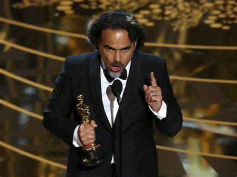 Mexicos Alejandro Inarritu Wins The Oscar For Best Director For The