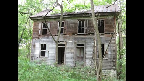 A Beautiful Old Abandoned House In The Woods Youtube
