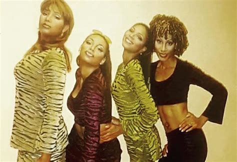Woah Towanda Braxton Posts Throwback Photo With Her Sisters And Fans