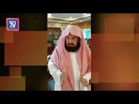 Setiap jumaat, sebilangan besar masyarakat islam akan berkumpul di masjid untuk menunaikan solat jumaat. Khutbah Jumaat dalam bahasa Melayu di Masjidil Haram dan ...