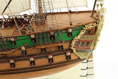 Photos ship model Danish Norske Loeve of 1765, details