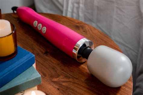 The 5 Best Vibrators Of 2021 Reviews By Wirecutter