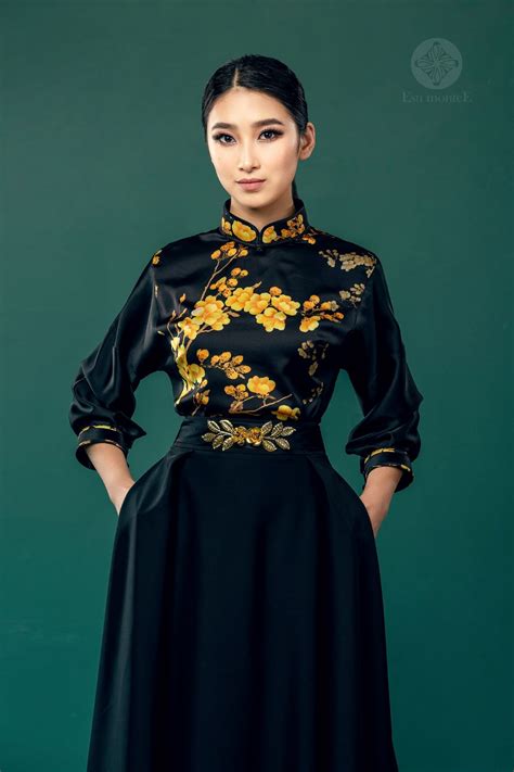 Modern Mongolian Clothing