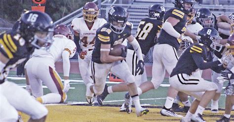 Terra Nova Football Runs Away With ‘w’ Local