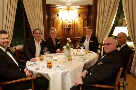 Bnp paribas bank polska s.a. Premium Club der DSL Bank, Abendunterhaltung mit Casino ...