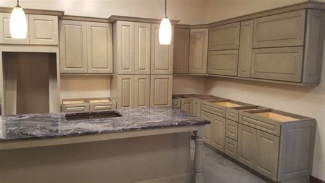 Multi family kitchen cabinets florida. Cabinets in Orlando, FL | DL Cabinetry