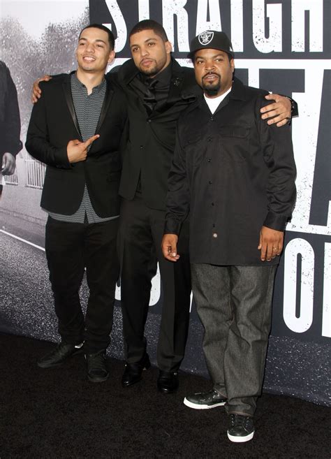 Photo Ice Cube Et Ses Fils Darryl Et Oshea Jackson Jr Assistent à