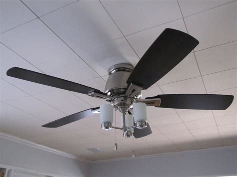 Contemporary Ceiling Fans with Light - HomesFeed