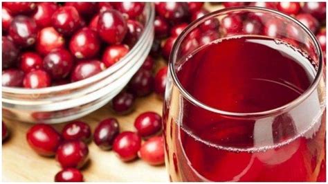 Salah satu efek samping dari buah delima. Sederet Manfaat Buah Cranberry untuk Kesehatan Rambut, di ...