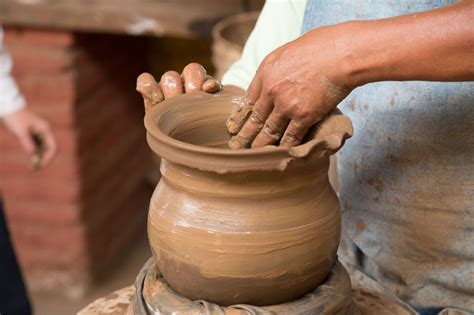 Registráte gratuitamente, anexá tu currículum, volvéte un candidato y obtené una carrera profesional en ésta oferta de empleo. Taller de artesanías con barro en Antigua Guatemala ...