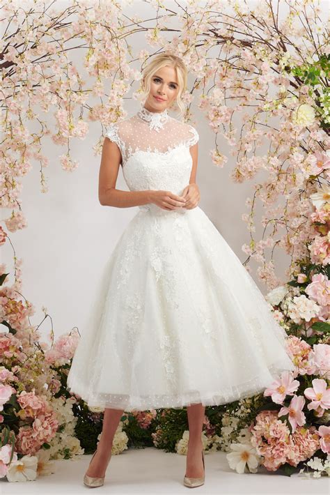 delightful-ivory-spot-tulle-and-lace-ballerina-length-wedding-dress
