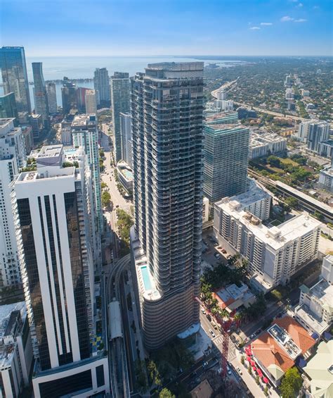 Gallery Of Brickell Flatiron Miamis Tallest All Residential Tower Is Now Completed 3