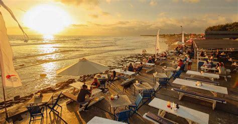 Echo Beach Canggu Bali Travel Guide Attraction And Things To Do
