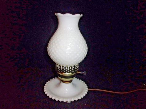 Vintage Milk Glass Hobnail Small Electric Table Lamp Hurricane Chimney