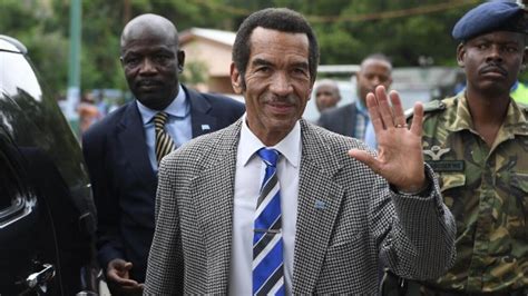 Botswana Le Président Seretse Ian Khama Quitte Le Pouvoir