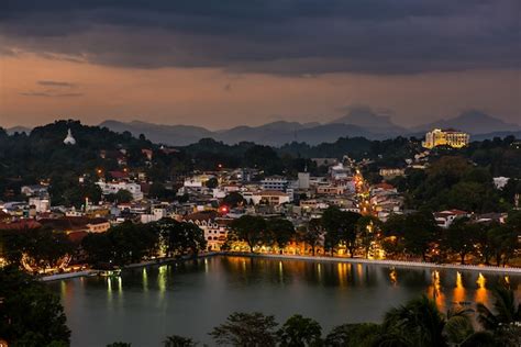 Premium Photo Beautiful Kandy City And Lake At Night Kandy Sri Lanka